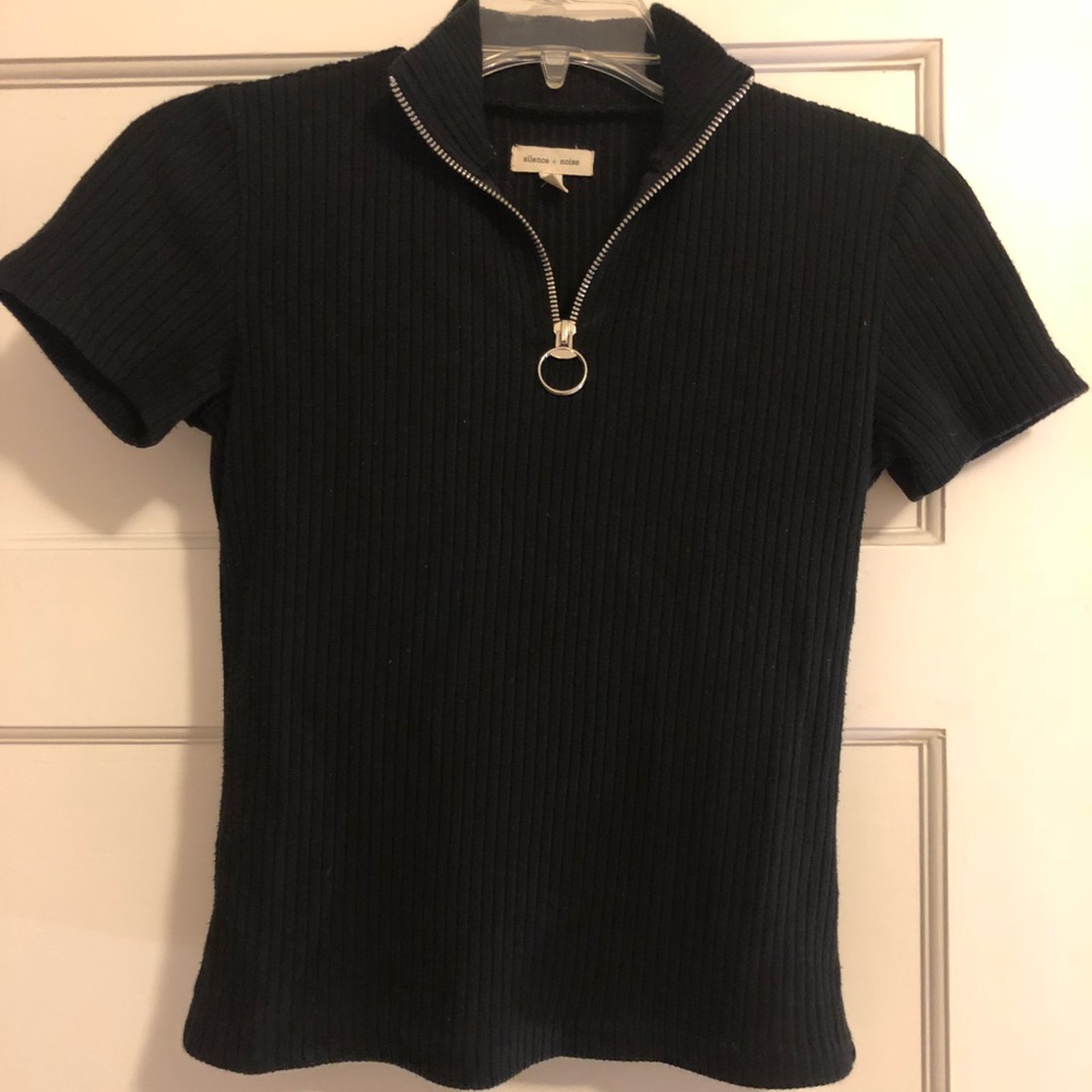 cute urban outfitters shirt